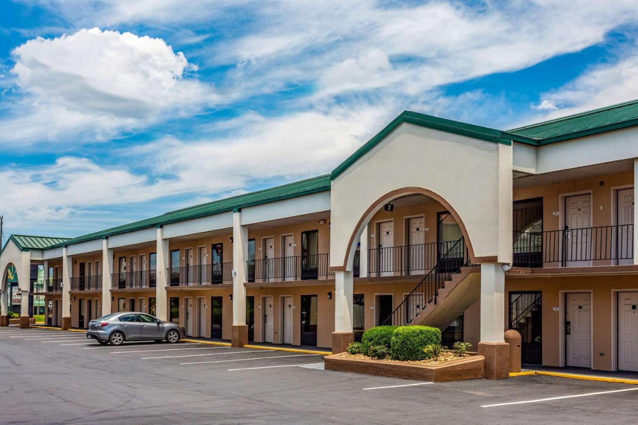Quality Inn Μπόουλινγκ Γκριν Εξωτερικό φωτογραφία