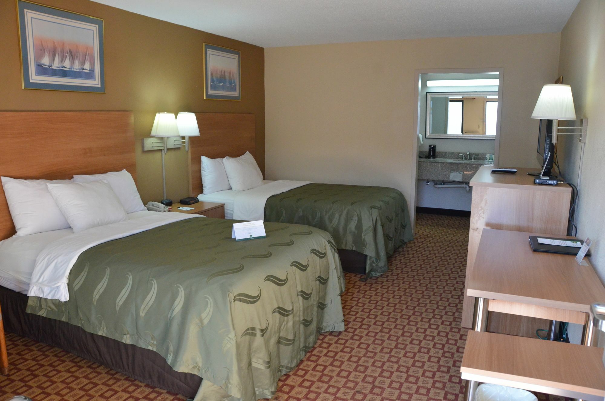 Quality Inn Μπόουλινγκ Γκριν Εξωτερικό φωτογραφία