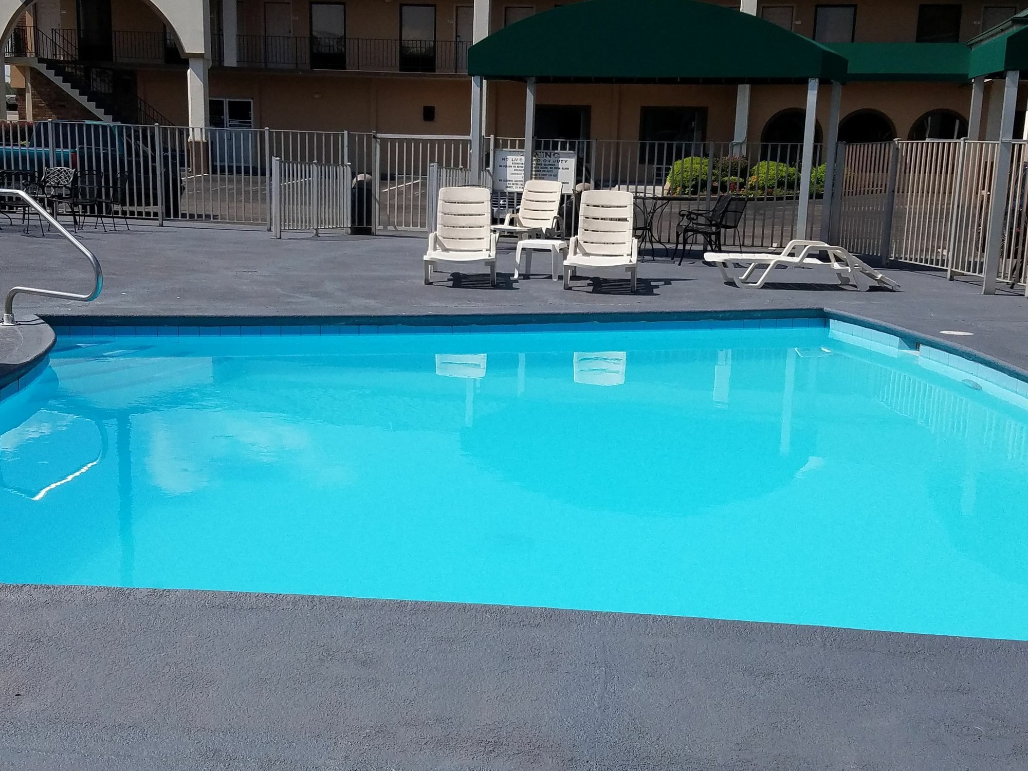 Quality Inn Μπόουλινγκ Γκριν Εξωτερικό φωτογραφία