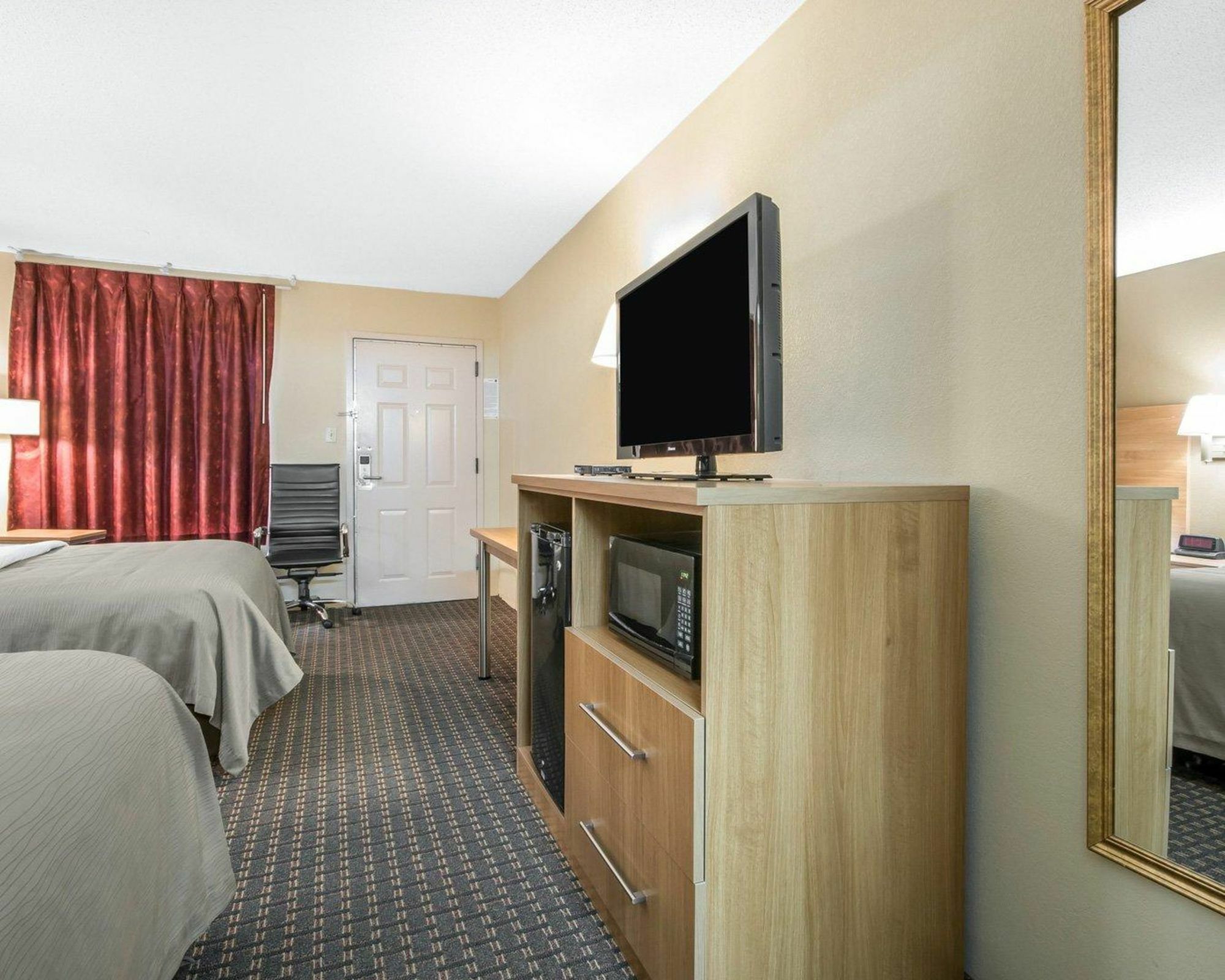 Quality Inn Μπόουλινγκ Γκριν Εξωτερικό φωτογραφία