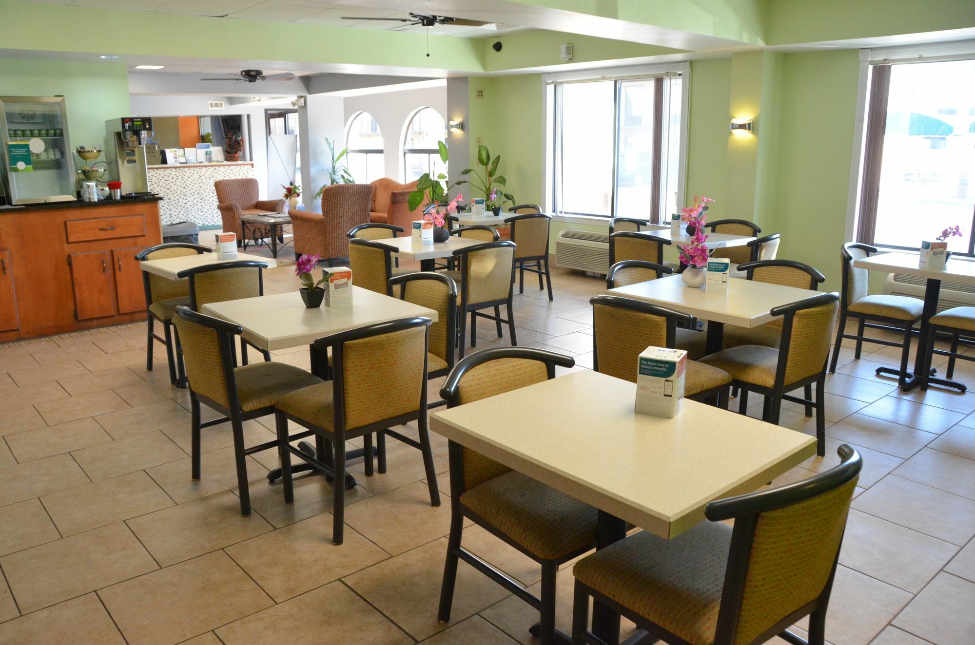 Quality Inn Μπόουλινγκ Γκριν Εξωτερικό φωτογραφία